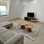 Sea View شقة